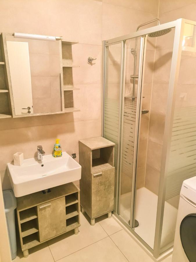Leon Apartamento Senj  Exterior foto